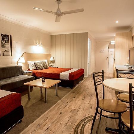 Pialba Motor Inn Херви-Бэй Экстерьер фото