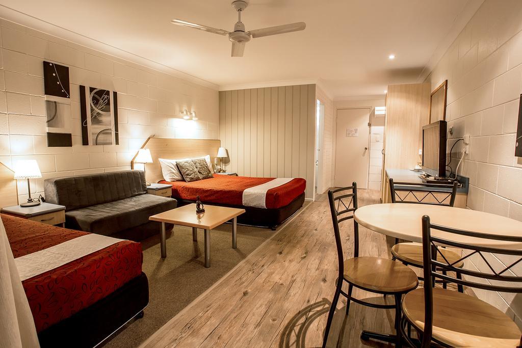 Pialba Motor Inn Херви-Бэй Экстерьер фото