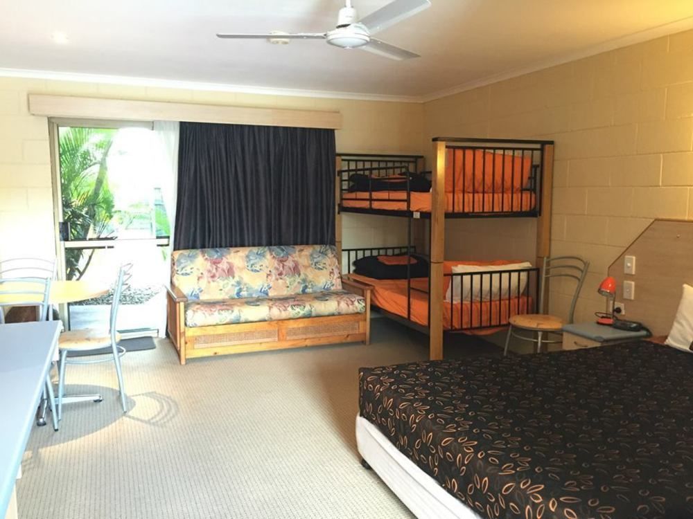 Pialba Motor Inn Херви-Бэй Экстерьер фото
